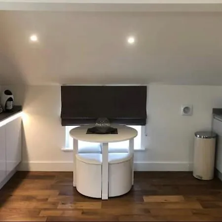 Dennington Studio *
